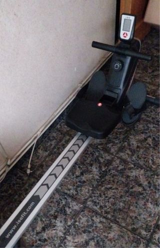 Máquina de remo Isefit