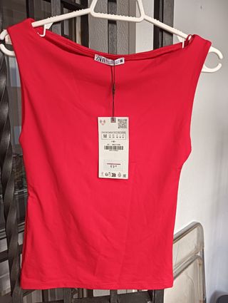 Top Zara Rojo Talla M