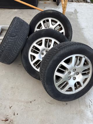 Llantas Subaru Outback 5x100 R16