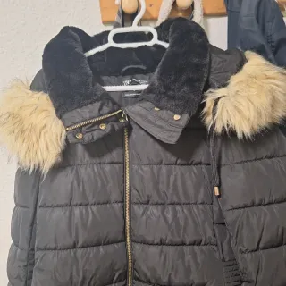 Chaquetón Zara Negro Mujer.