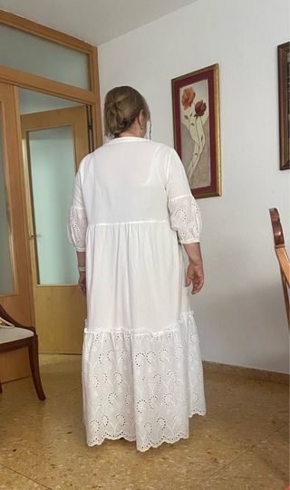 Vestido blanco estilo ibicenco talla 56