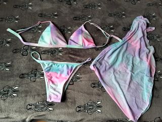 Bikini y Pareo Tie-Dye Talla Única