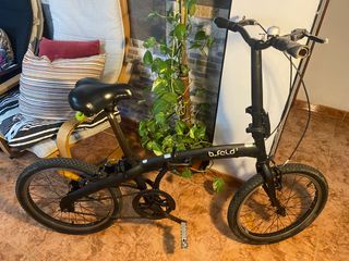 Bicicleta Plegable Negra
Cómoda para el uso diario