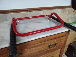 Soporte para bicicleta rojo