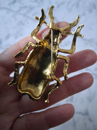 Broche Escarabajo Joya Azul y Dorado