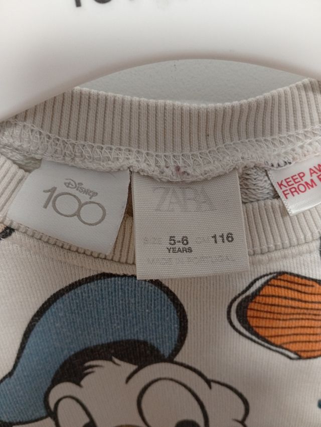 Sudadera Disney 100 Años Talla 5-6 años