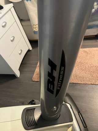 Bicicleta Estática BH Pegasus Fitness