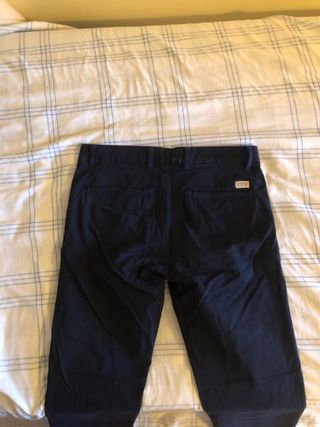 Pantalón chino Zara azul marino