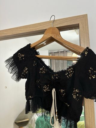 Conjunto Top y Falda Negro