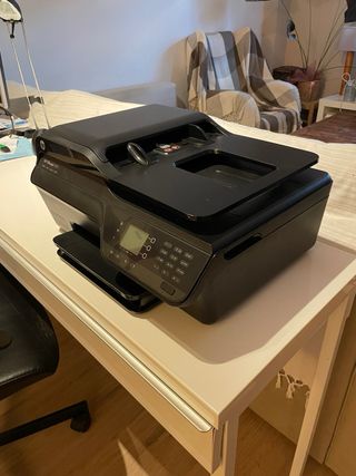 Impresora HP Officejet 4620 Negra Multifunción