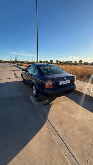 Volkswagen Passat 2003