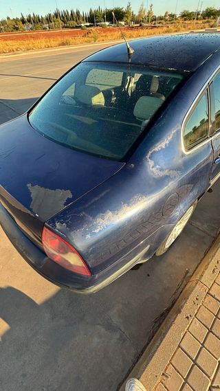 Volkswagen Passat 2003