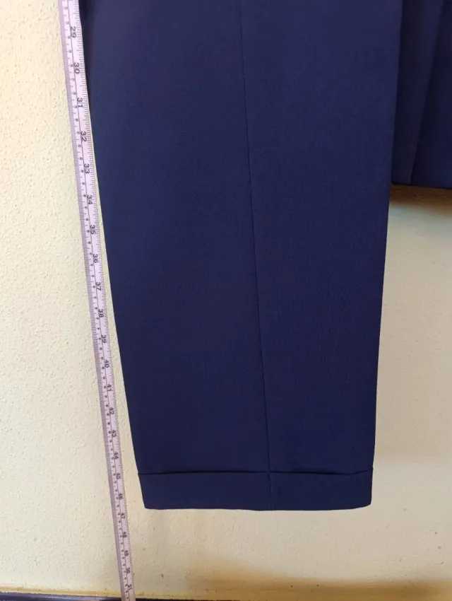 Traje de hombre azul oscuro talla M