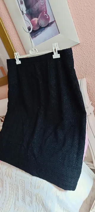 Falda elegante negra talla 50/52