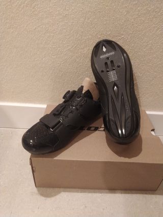 Zapatillas Ciclismo GIRO SAVIX Talla 42