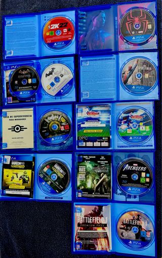 Consola PS4 + 10 Juegos de regalo