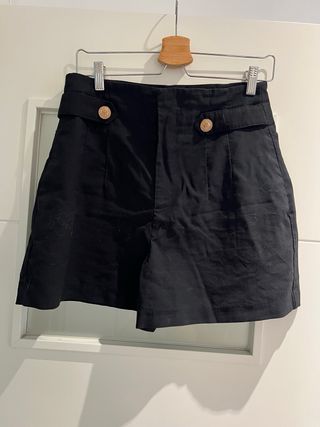 Pantalón corto negro Zara