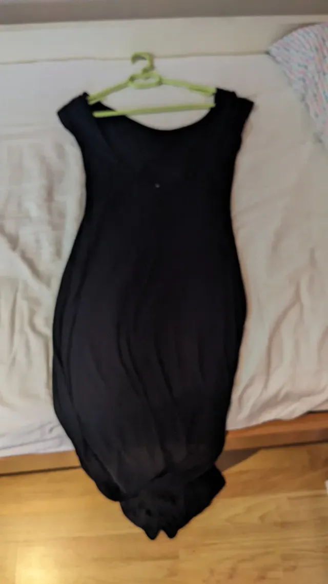 Vestido negro, estiliza. Easy wear