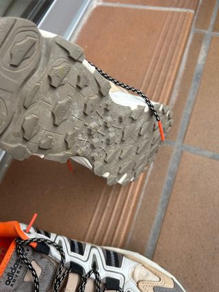 Adidas Hyperturf Montaña Talla 44