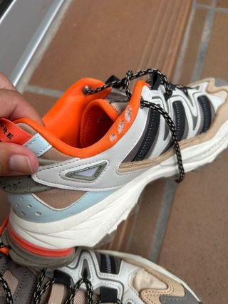 Adidas Hyperturf Montaña Talla 44