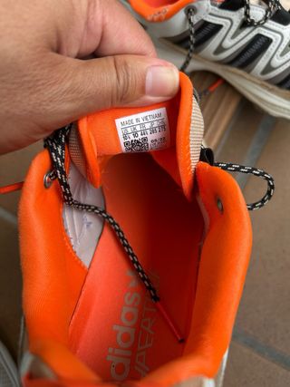 Adidas Hyperturf Montaña Talla 44