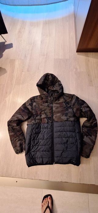Chaqueta Quiksilver niño camuflaje y negra