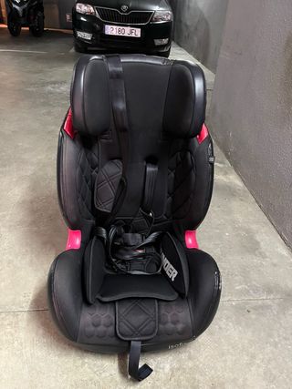 Silla coche niño Isofix negra y rosa