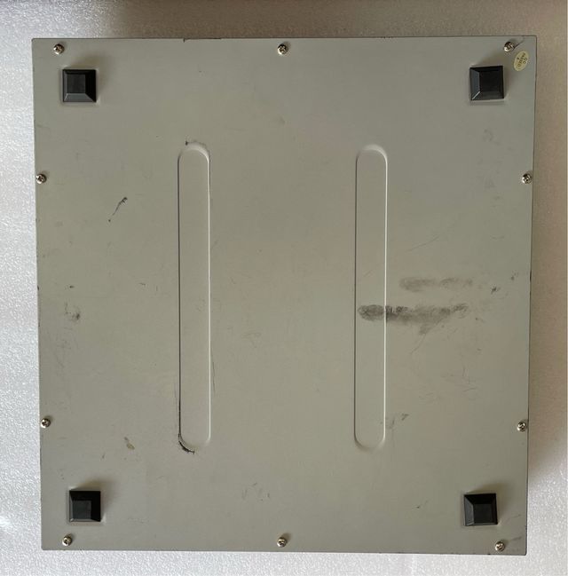 Mesa de mezclas Phonic MM1705 compacta