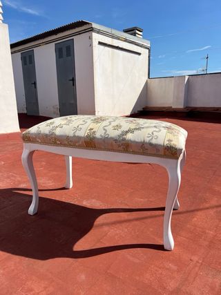 Banqueta tapizada