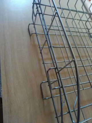 Bandejas de escritorio metálicas plateadas