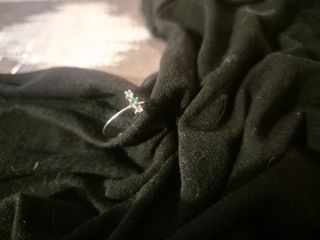 Anillo plata con circonita verde