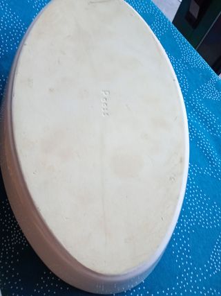 Fuente ovalada de porcelana blanca