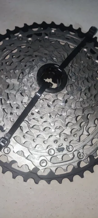 Cassette Shimano CS-M7100 12V