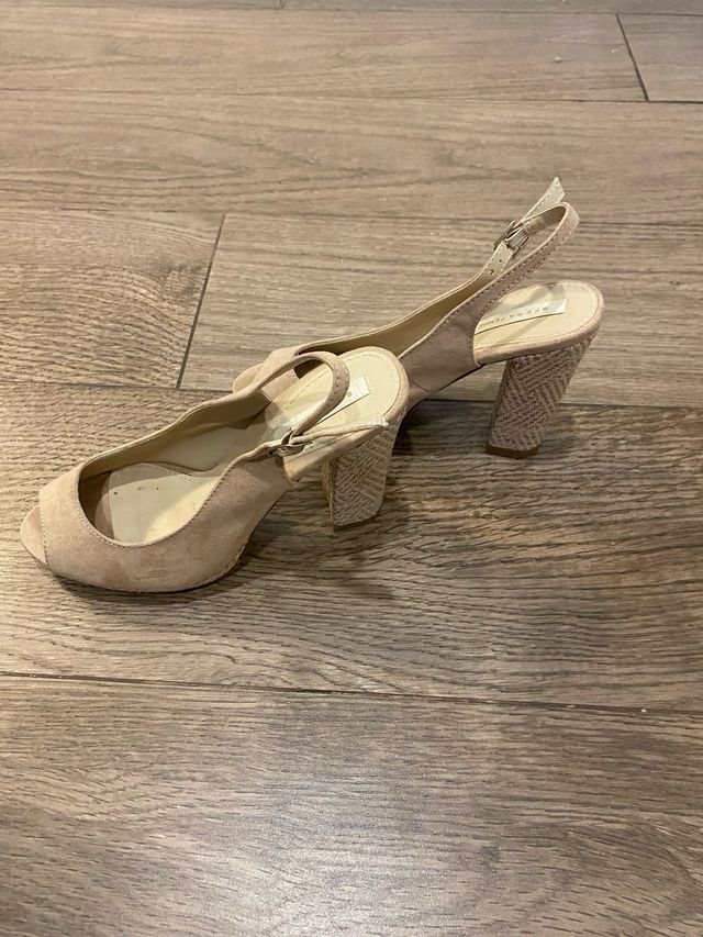 Zapatos de tacón Sfera Beige T-38