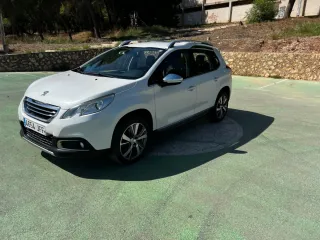 Peugeot 2008 2015