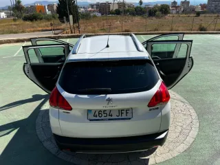 Peugeot 2008 2015