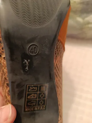 Zapatos Raid & Be tacón marrón