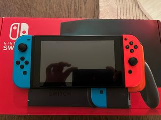Nintendo Switch con Super Mario Party