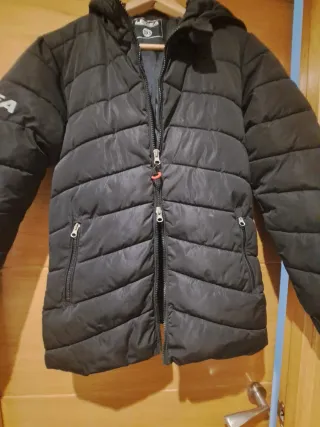 Cazadora Legea Negra con Capucha