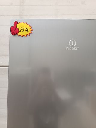 FRIGORÍFICO INDESIT 2,03m A++