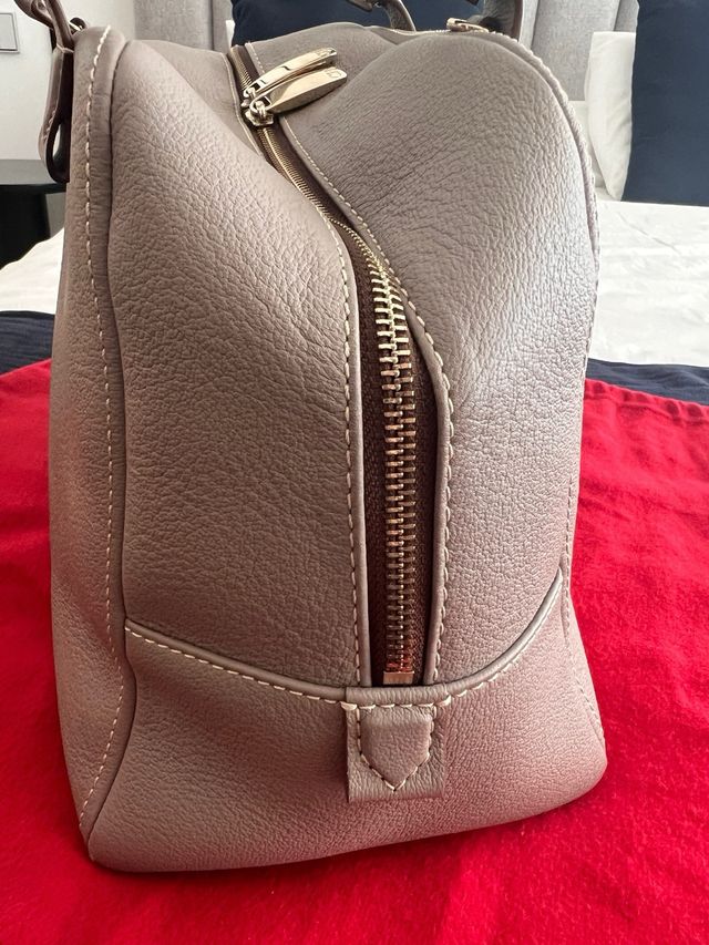 Bolso Carolina Herrera Beige y Rojo