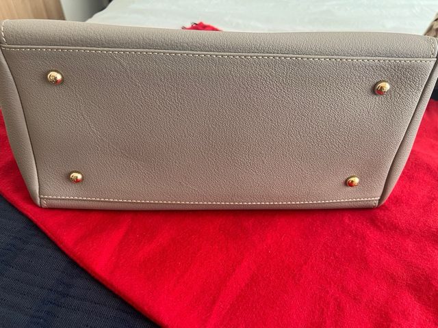 Bolso Carolina Herrera Beige y Rojo
