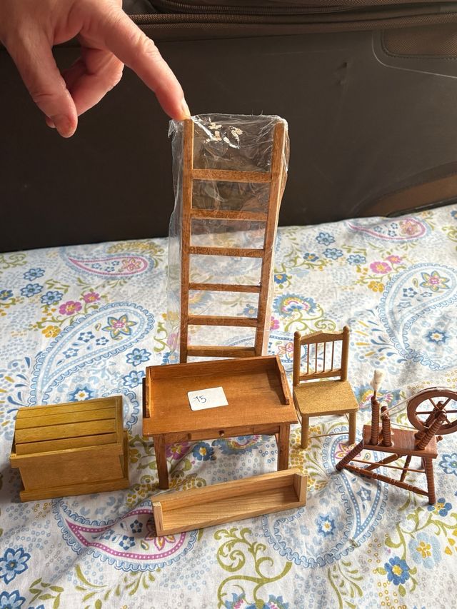 Pack de buhardilla casa de muñecas rústica