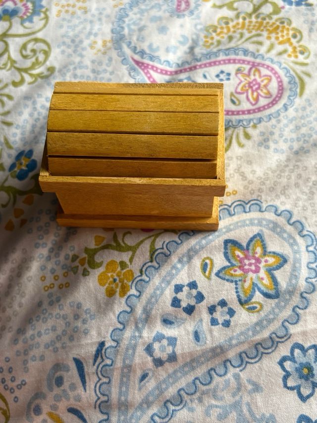 Pack de buhardilla casa de muñecas rústica