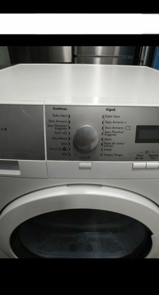Secadora AEG Condensación BOMBA CALOR 8 KG 