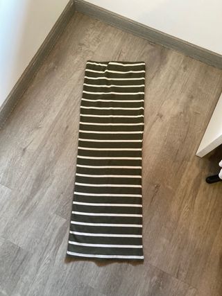 Falda larga de rayas verde y blanca