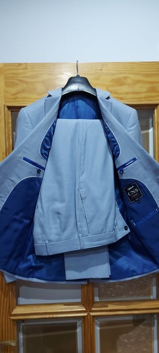 Traje celeste