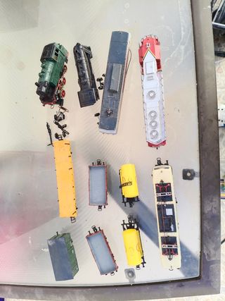 Locomotive e carri HO