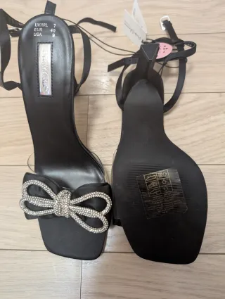 Sandalias negras Primark x Paula Echevarría