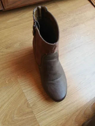 Botines marrones talla 36